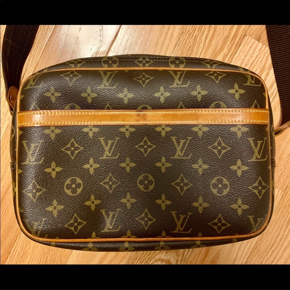 Louis Vuitton Reporter PM